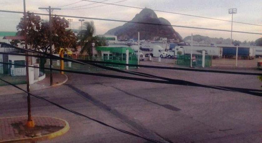 Hotel Atenas Mazatlán Exterior foto